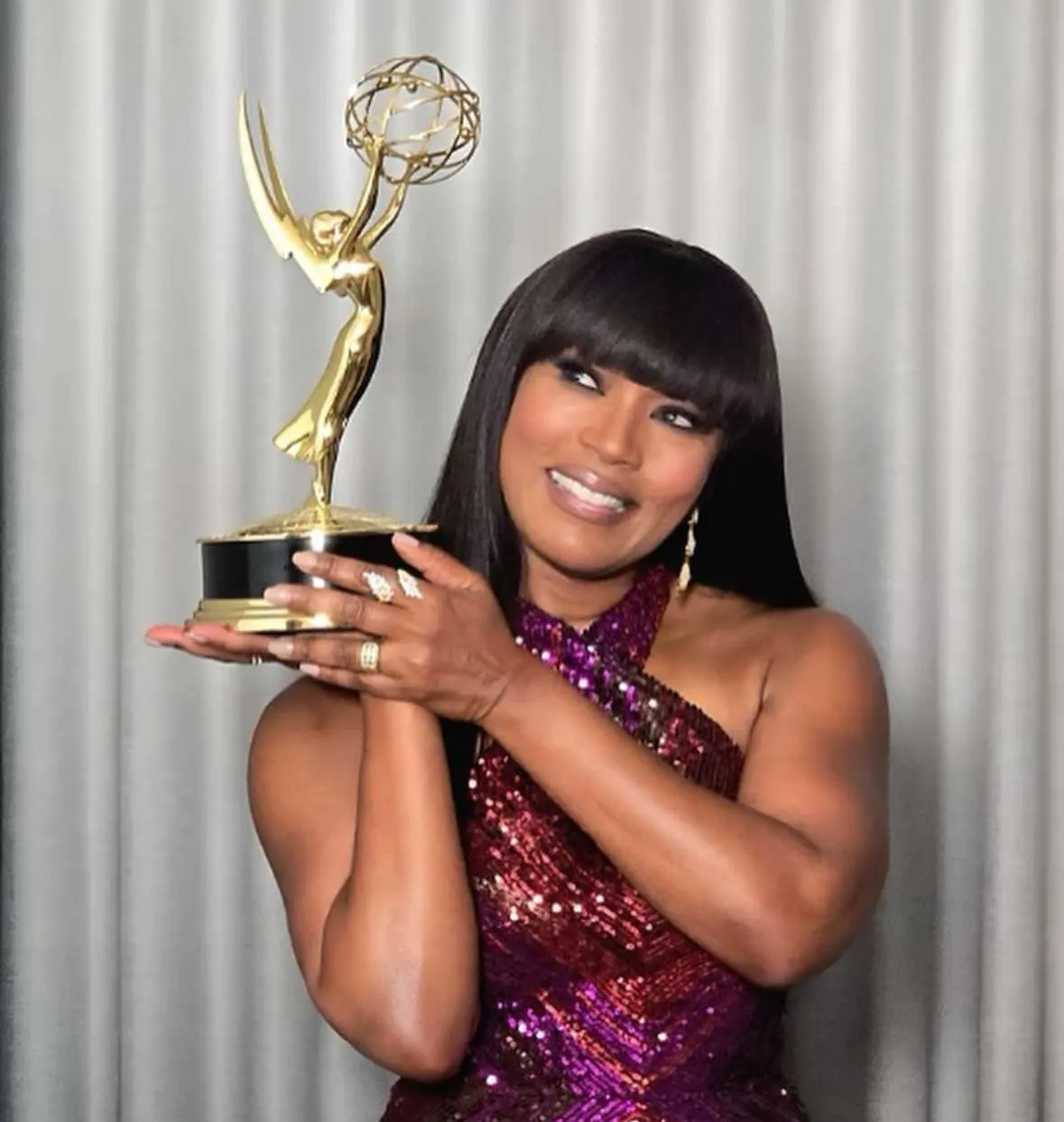 Angela Bassett Wins First Emmy for Outstanding Narrator - Waymaker Journal